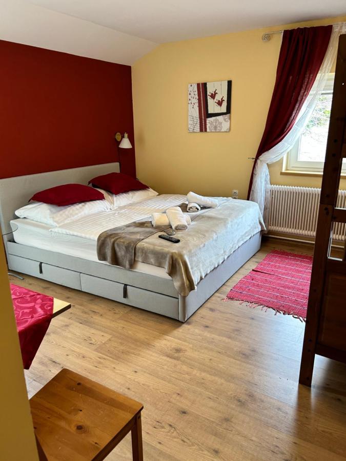 Gasthaus 3-Laenderblick Mönichkirchen Eksteriør billede